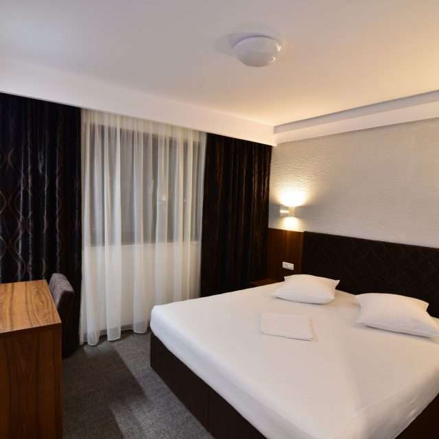 Apartamente Lux Hotel Forum 2 1